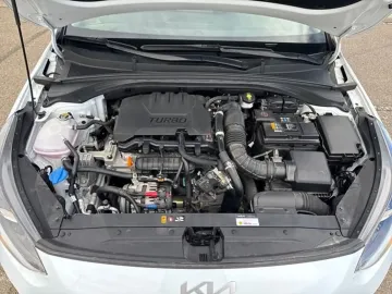 Car image 26