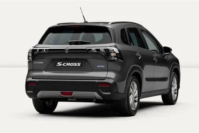 Car image 4
