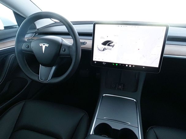 Tesla Model 3 208 kW image number 14