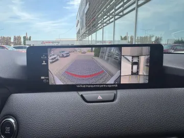 Car image 35