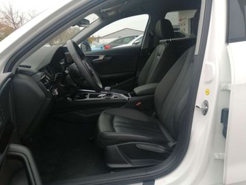 Car image 26