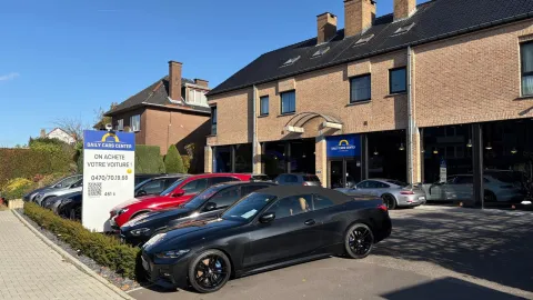 Car image 29