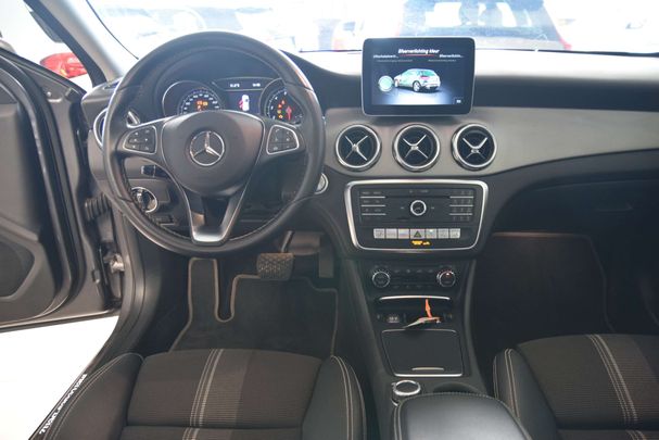 Mercedes-Benz GLA 200 115 kW image number 19