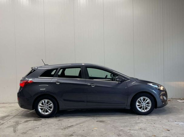 Hyundai i30 1.6 GDI i Comfort 99 kW image number 6