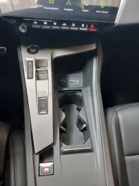Car image 33