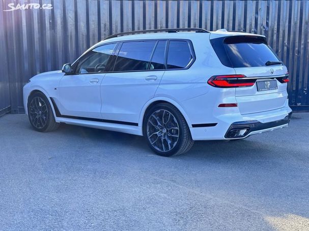 BMW X7 M xDrive 250 kW image number 6