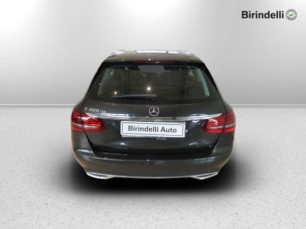 Mercedes-Benz C 300 de T 225 kW image number 8