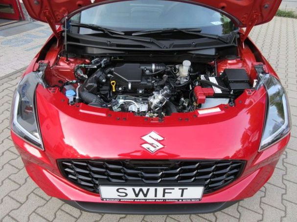 Suzuki Swift 1.2 Hybrid Comfort Allgrip 61 kW image number 19