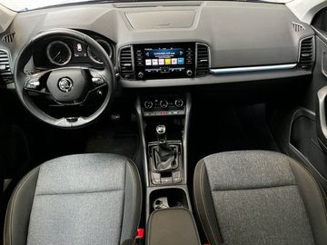 Car image 12