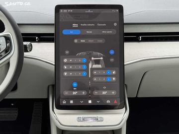 Car image 26