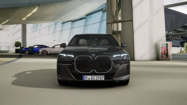 BMW 740 xDrive 220 kW image number 4