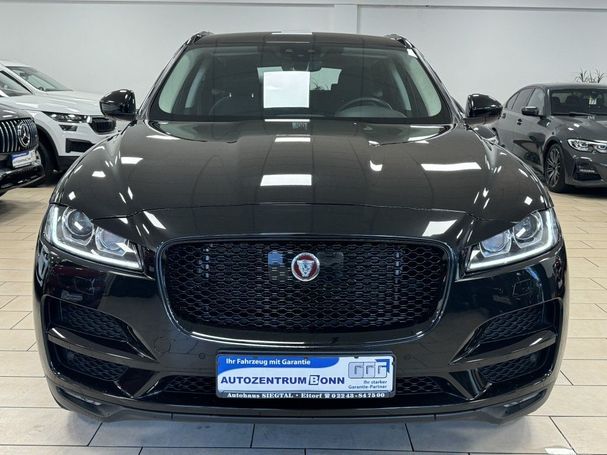 Jaguar F-Pace AWD 132 kW image number 4