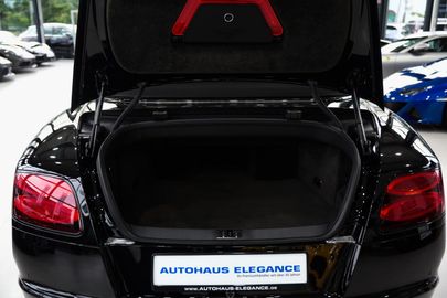 Car image 34