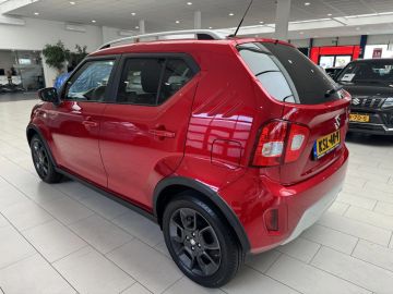 Car image 4