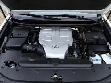 Car image 48