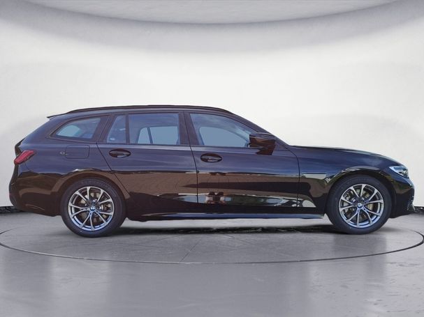 BMW 330 Touring Sport Line 185 kW image number 7