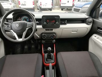 Car image 11