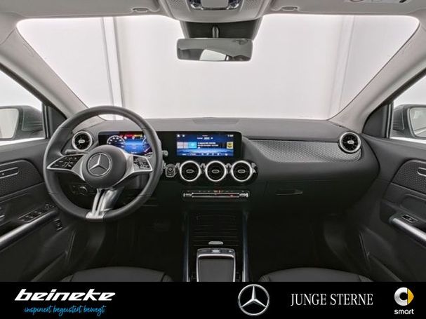 Mercedes-Benz GLA 180 100 kW image number 6