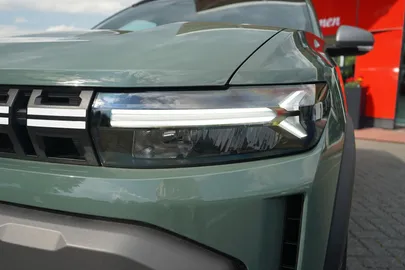 Car image 36