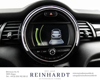 Car image 27
