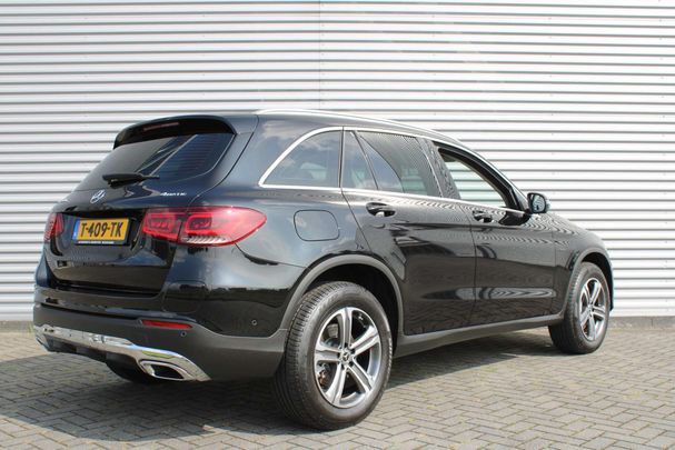 Mercedes-Benz GLC 300 e 4Matic 235 kW image number 4