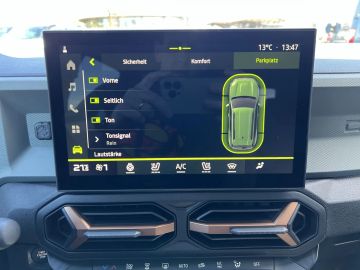 Car image 29