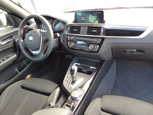 BMW 218d Cabrio Sport Line 110 kW image number 11