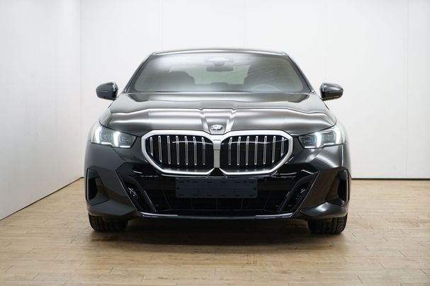 BMW 520d 145 kW image number 10