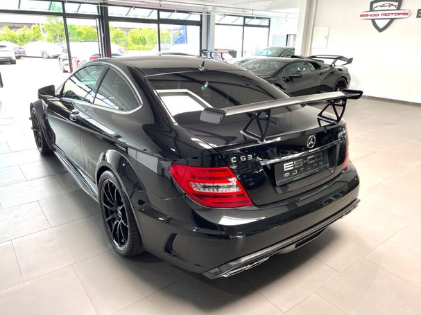 Mercedes-Benz C 63 AMG C Black Series 380 kW image number 7