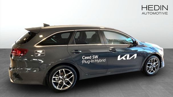 Kia Ceed Plug-in Hybrid 104 kW image number 5