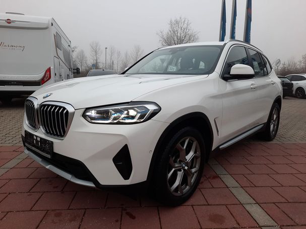 BMW X3 xDrive 210 kW image number 1