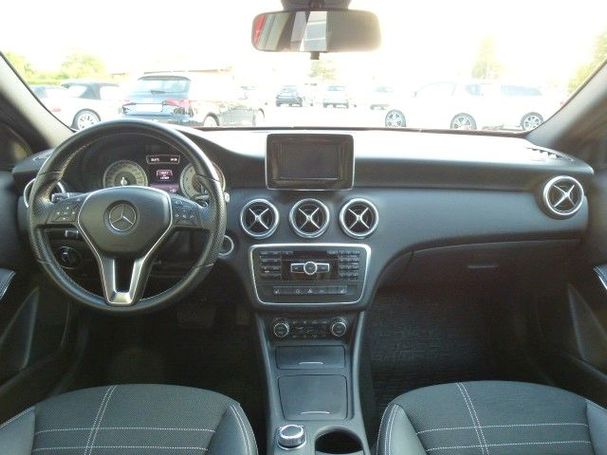 Mercedes-Benz A 180 BlueEFFICIENCY 90 kW image number 10