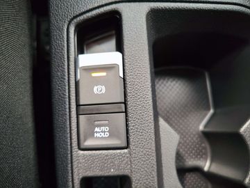 Car image 38