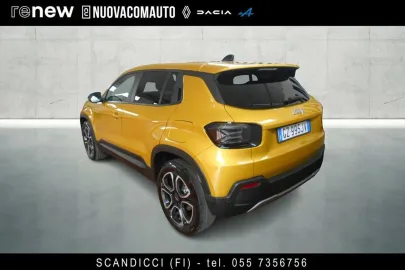 Car image 4