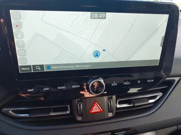 Car image 21
