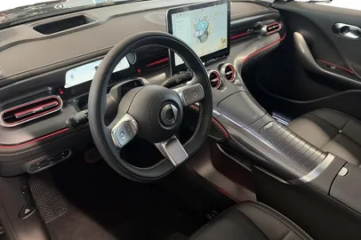 Car image 5