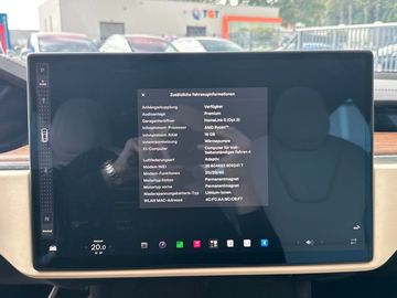 Car image 40