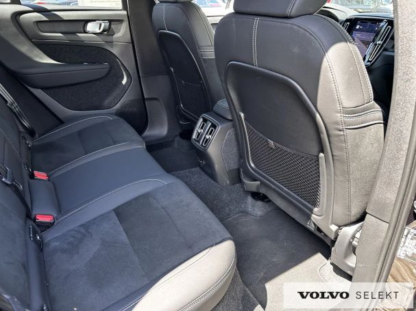 Volvo XC40 170 kW image number 12