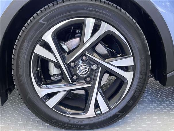 Toyota C-HR 90 kW image number 7