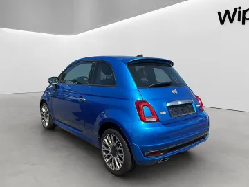 Car image 3