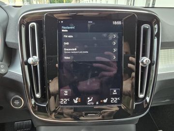 Car image 37