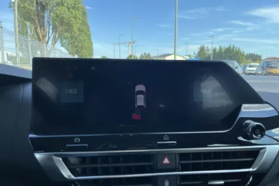 Car image 41