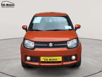 Car image 3