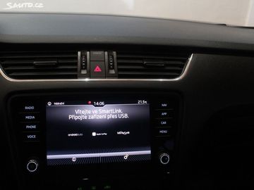 Car image 33