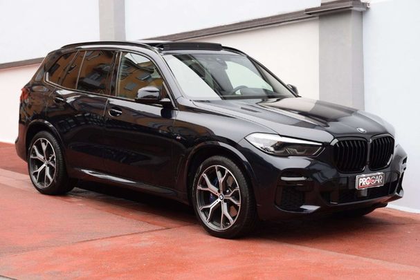 BMW X5 xDrive30d 210 kW image number 1