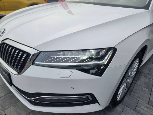 Skoda Superb Combi 2.0 TDI DSG Style 140 kW image number 8