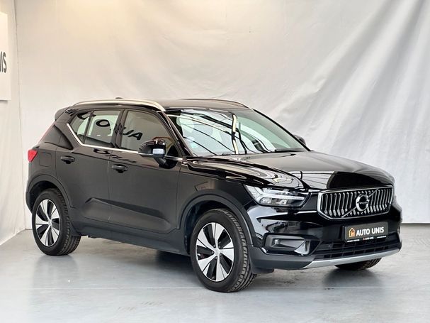 Volvo XC40 Plug-in T4 155 kW image number 2