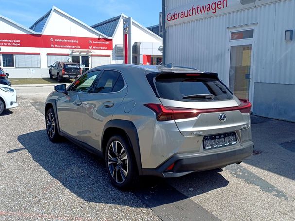 Lexus UX 250h 135 kW image number 4