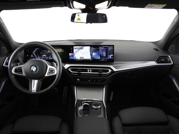 BMW 320i Touring 135 kW image number 13