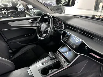 Car image 38